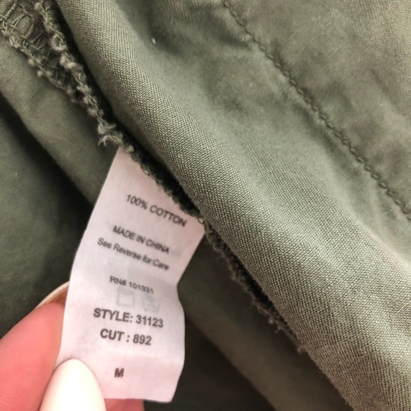 Green Khaki Charlotte Russe Vest Size M - Picture 3 of 7